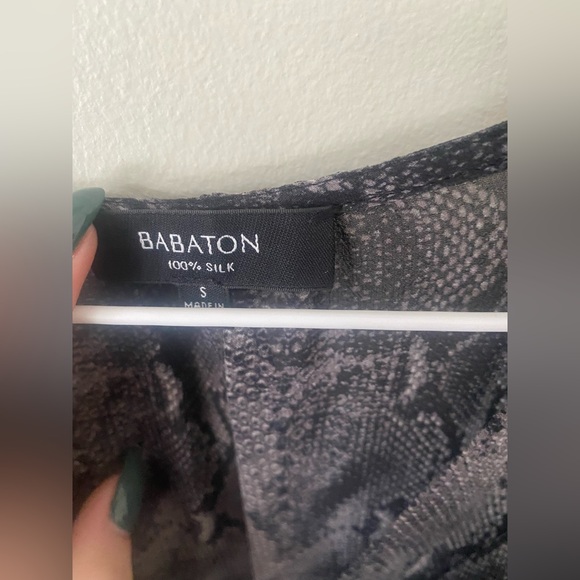 Aritzia Babaton Finley Blouse, Size Small, Snakeskin Print - Picture 3 of 3